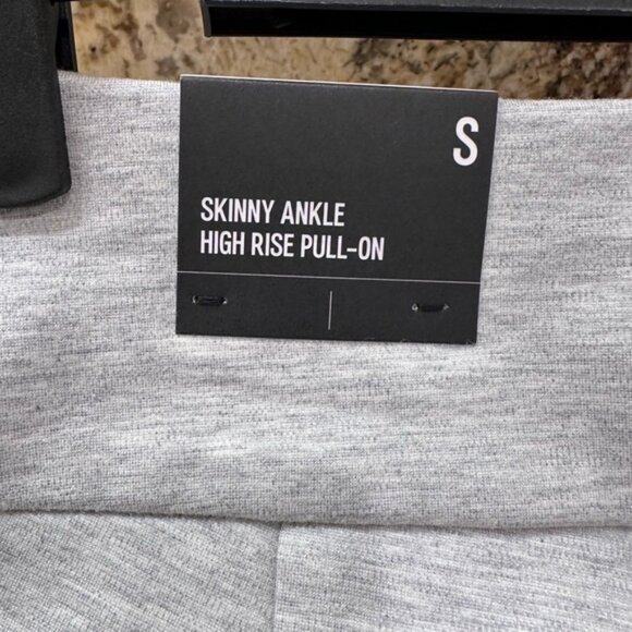 Express Skinny Ankle High Rise Pull On Pant - Picture 4 of 6